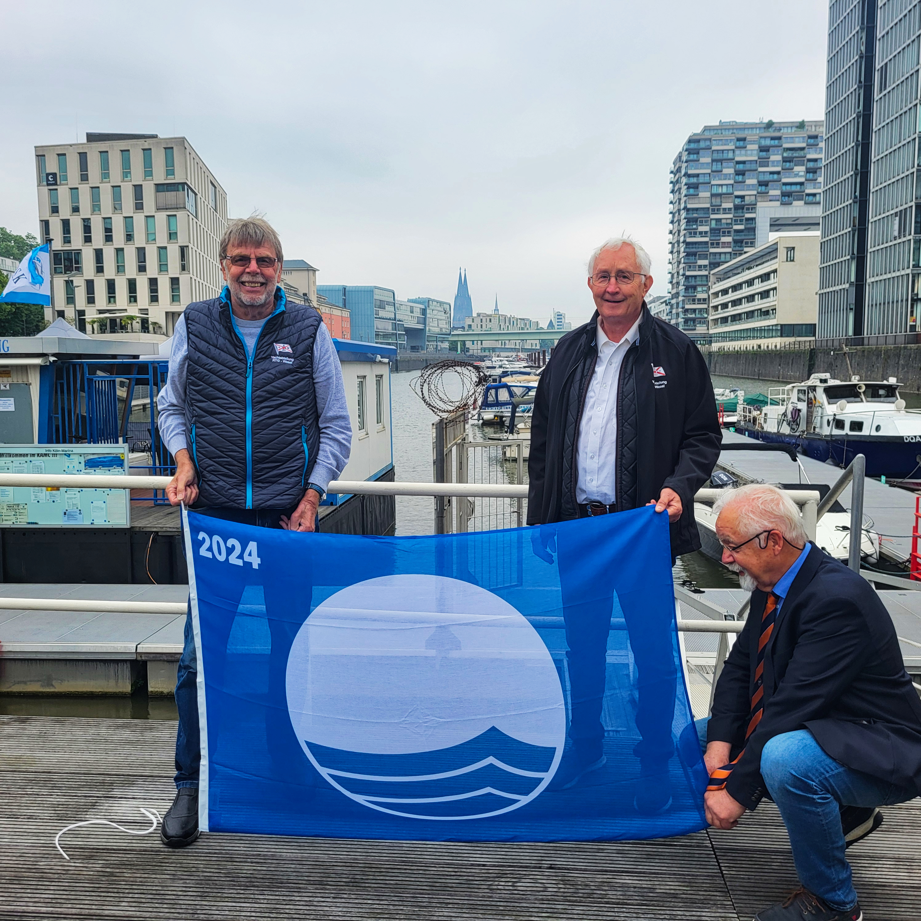 Blaue Flagge 2024